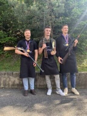 GAGNANTS-ARMES-225x300.jpg